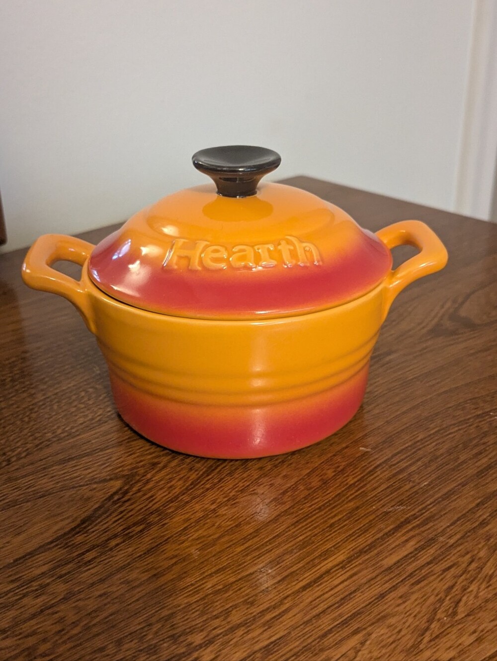 Vintage 1970s Hearth Coquette Small Covered Casserole Dish